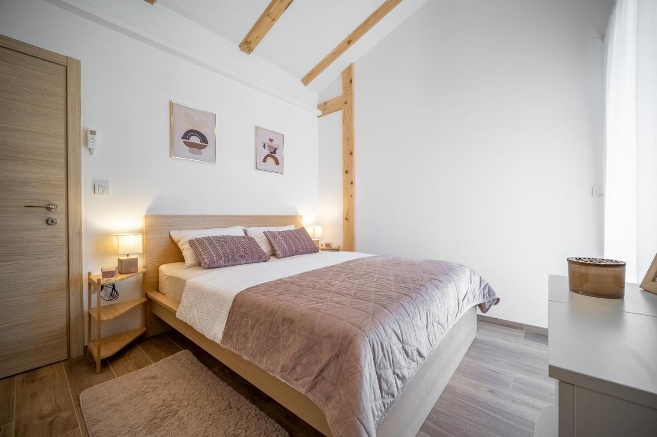 Villa Nesa - Beautiful Guest House At Continental Croatia With Outdoor Swimming Pool, Sauna And 3 Bedrooms Plaski Экстерьер фото